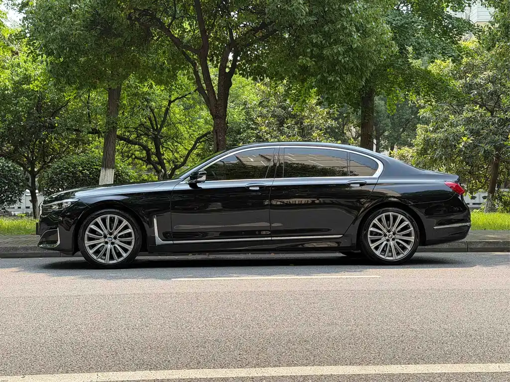 BMW 7 Series 2019 740Li Leading Edition Luxury Package