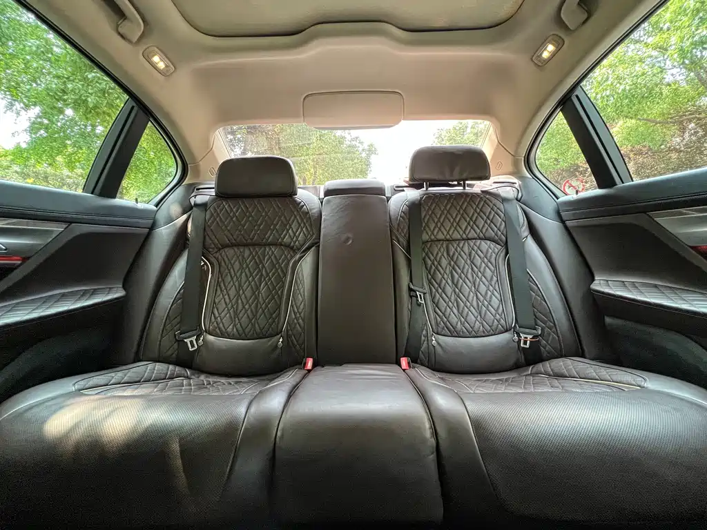 BMW 7 Series 2019 740Li Leading Edition Luxury Package