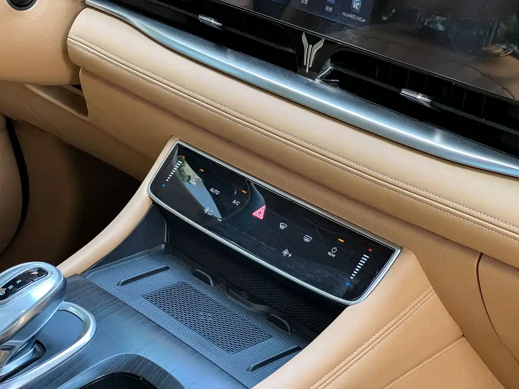 Dream Home 2024 Model PHEV Extra-long Range Flagship Edition