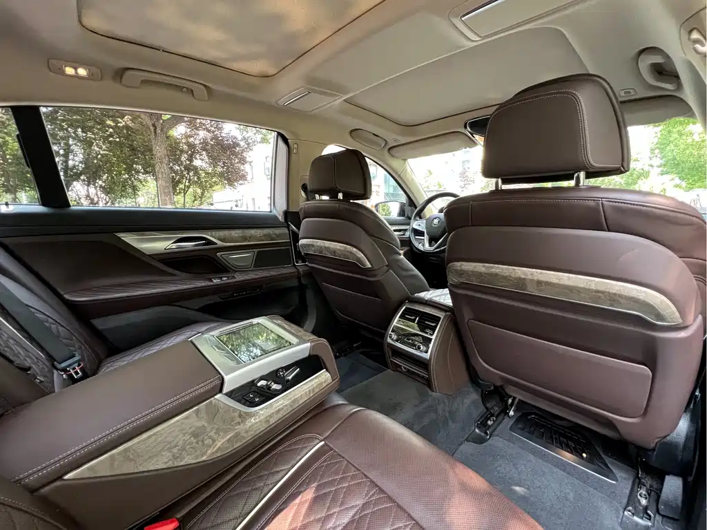 BMW 7 Series 2019 740Li Leading Edition Luxury Package