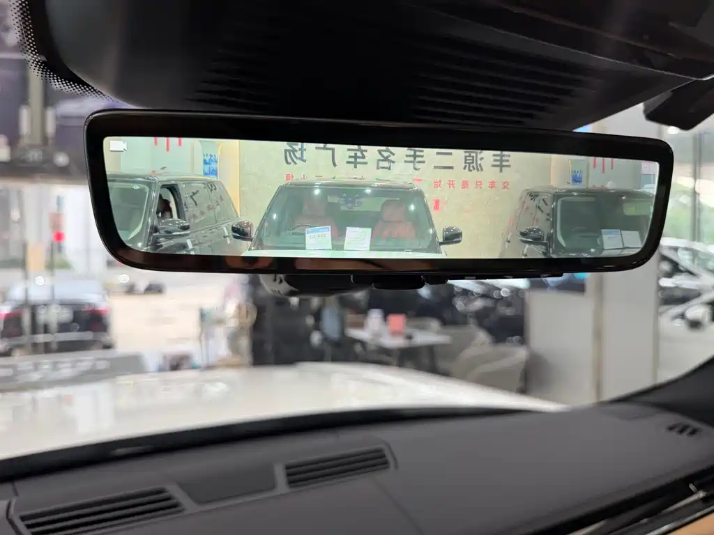 Range Rover 2023 3.0 L6 400PS Creation Extended Edition