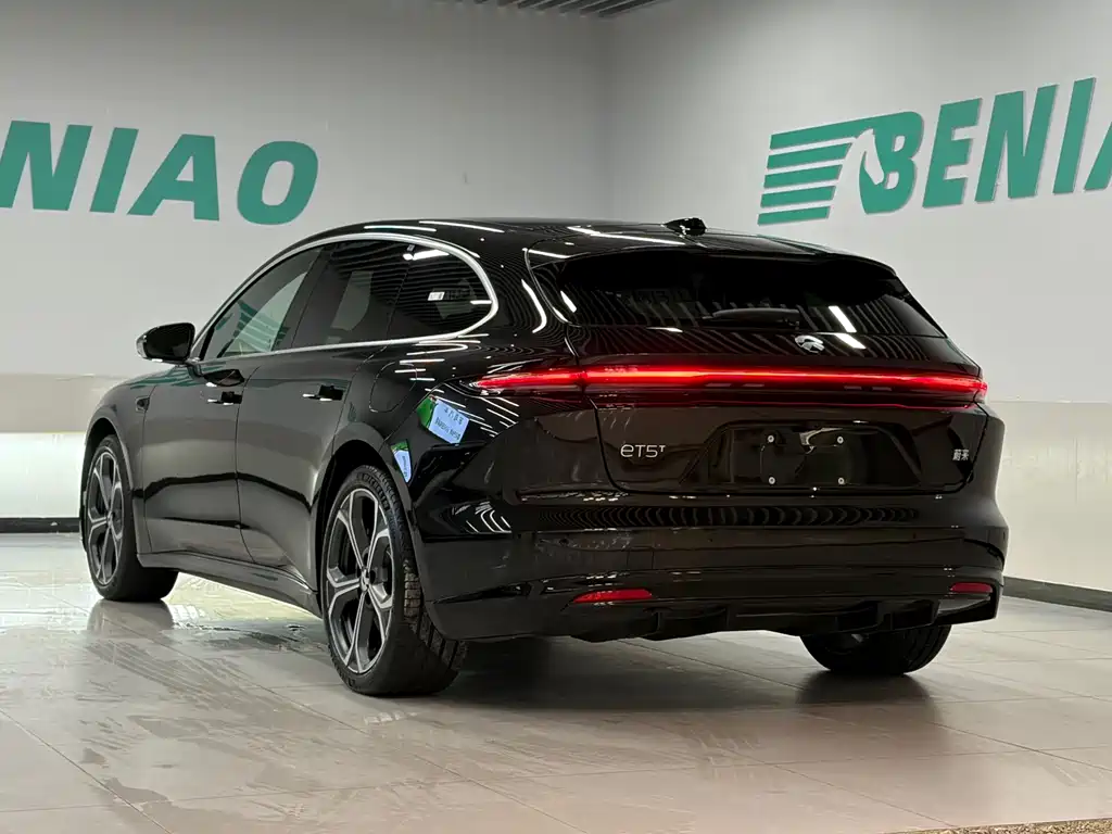 NIO ET5T 2026 Model Touring