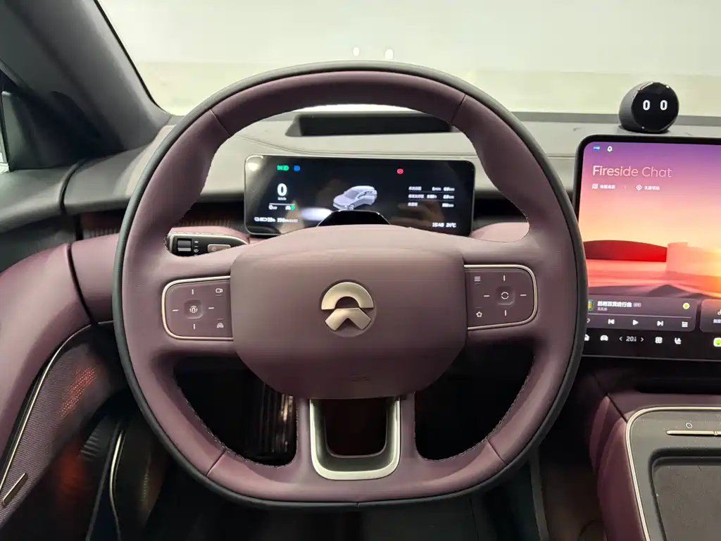 NIO ET5T 2026 Model Touring