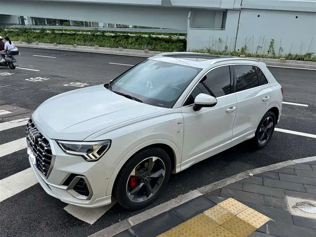 Audi Q3 2022 35 TFSI Sporty Dynamic Edition