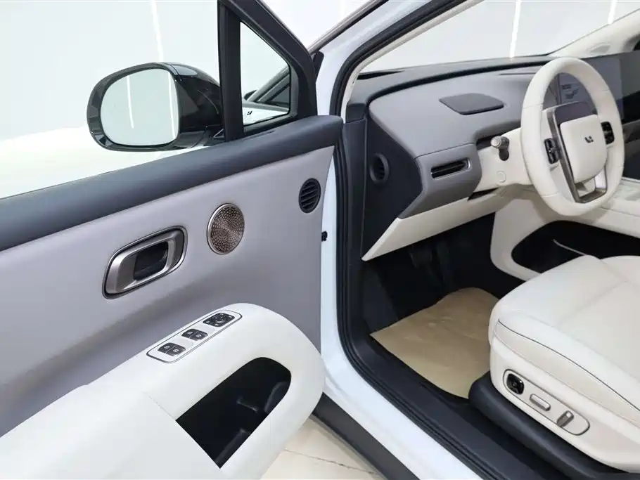 Lemon i8 2025 Standard Edition