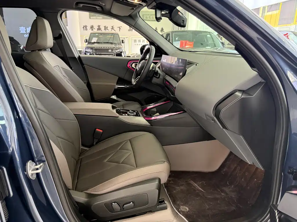 BMW X3 2025 xDrive30L Excellence M Sport Package