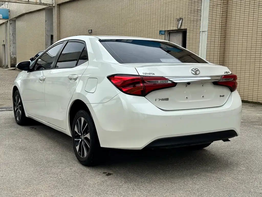 Camry 2018 185T CVT Prestige Edition National V