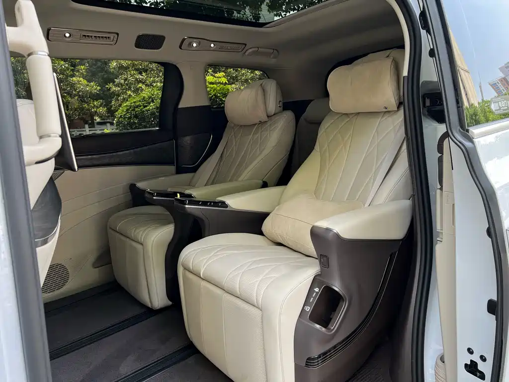 Tengri D9 2025 Model DM-i Intelligent Driving Edition 1020 All-Wheel Drive Prestige Version