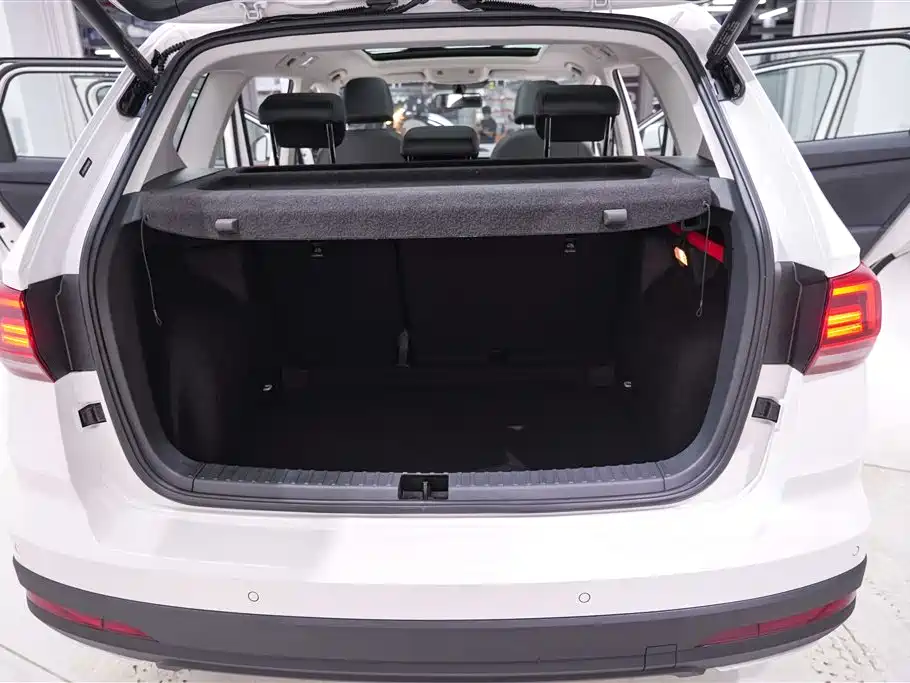 Tou岳 2022 280TSI Two-Wheel Drive Luxury Edition