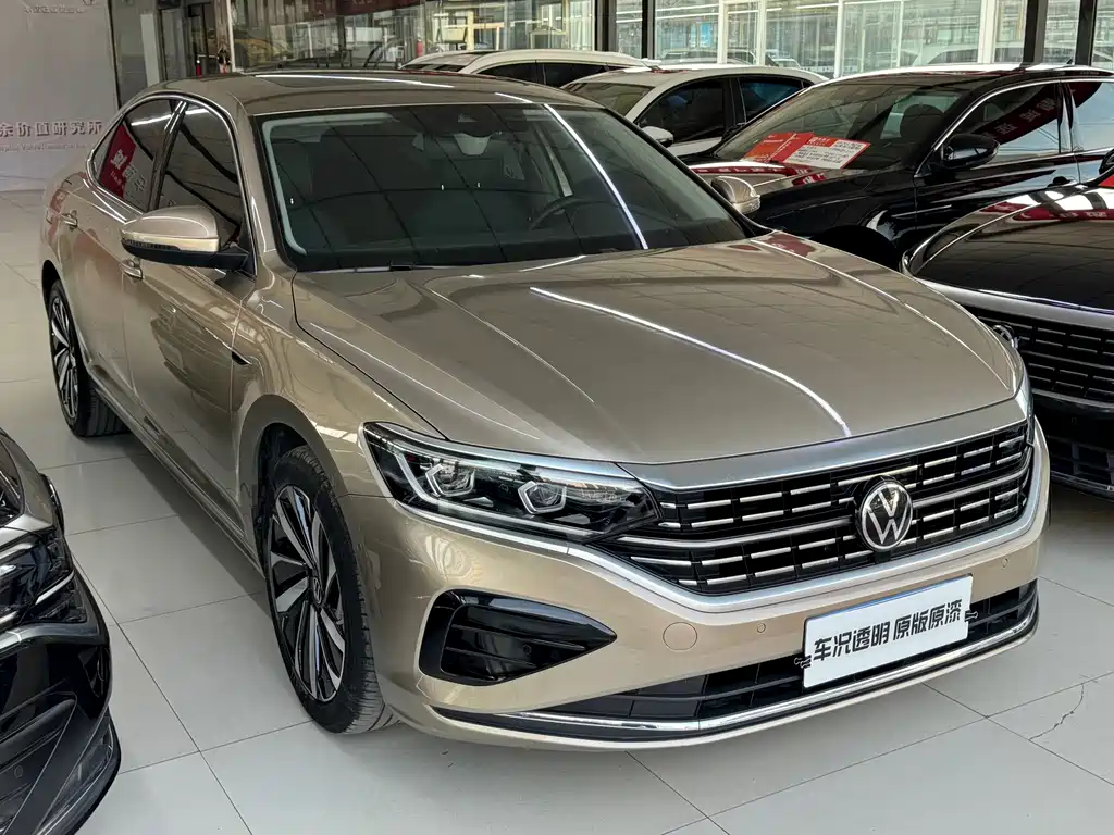 Passat 2022 330 TSI Luxury Edition