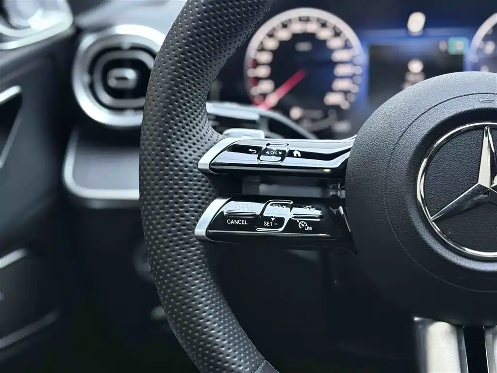 Mercedes-Benz C-Class 2023 C 260 L Sport Edition