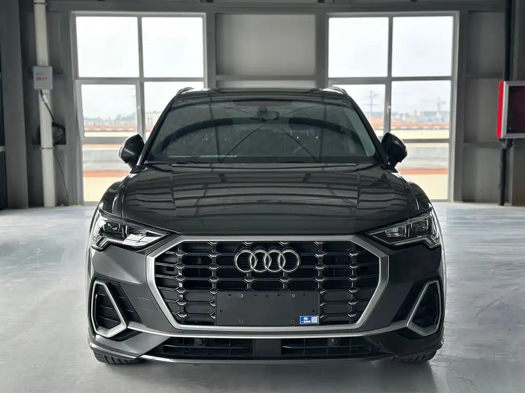 Audi Q3 2022 35 TFSI Sporty Dynamic Edition