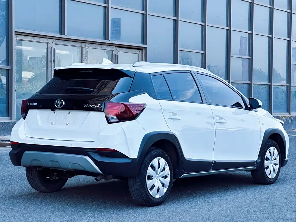 Yaris L 2022款 Yaris X 1.5L CVT Leading PLUS Edition