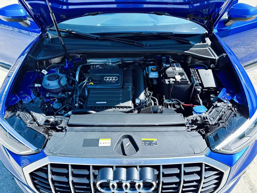 Audi Q3 2021 35 TFSI Fashion Elegance Edition