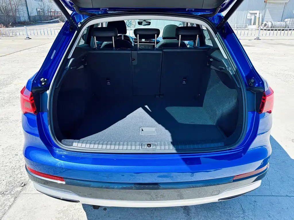 Audi Q3 2021 35 TFSI Fashion Elegance Edition