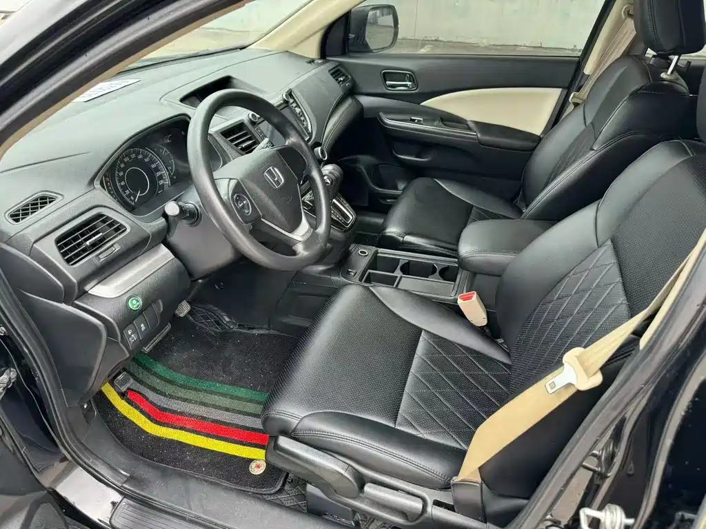 Honda CR-V 2015 2.0L Two-wheel Drive Urban Edition