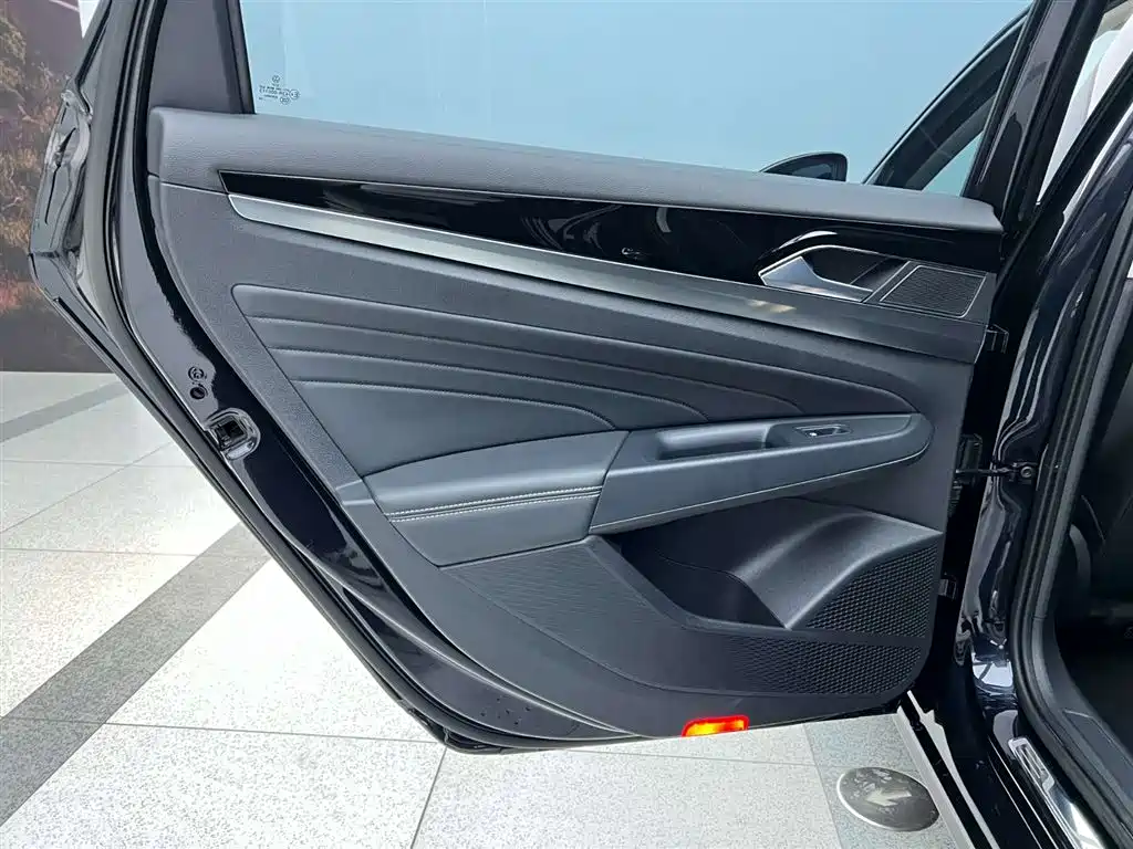 Passat 2026 Edition 380 TSI Longteng Edition