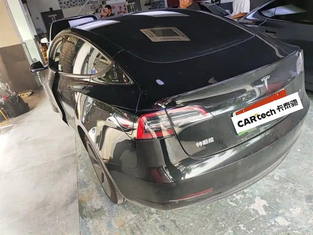 Model 3 Long Range Rear-Wheel Drive 2021