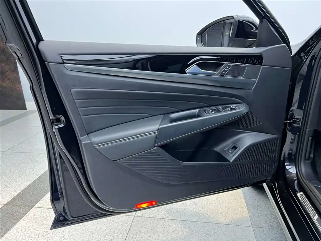 Passat 2026 Edition 380 TSI Longteng Edition