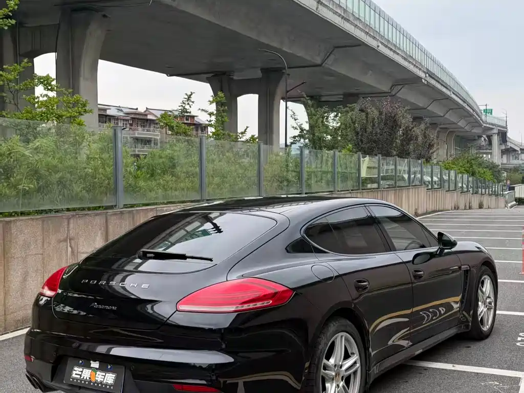 Panamera 2014 3.0T