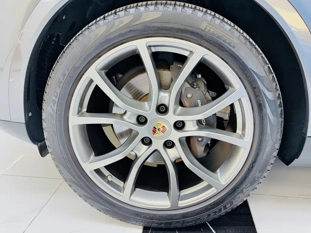 Cayenne 2022 Platinum Edition 3.0T