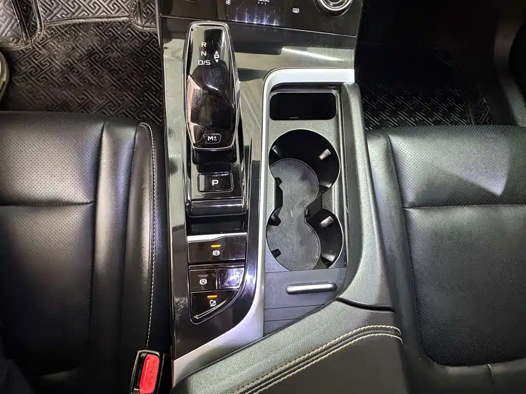 Benteng B70 2022 Model Third Generation 1.5T Automatic Zunxiang Type