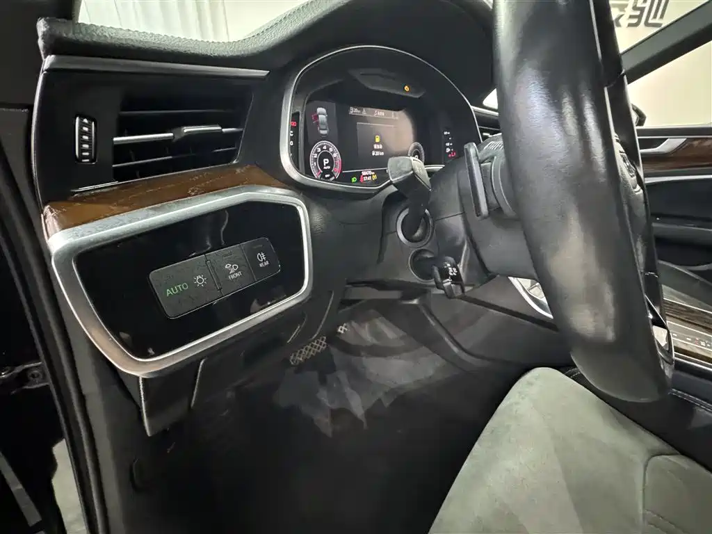 Audi A6L 2020 45 TFSI quattro Premium Sports Edition