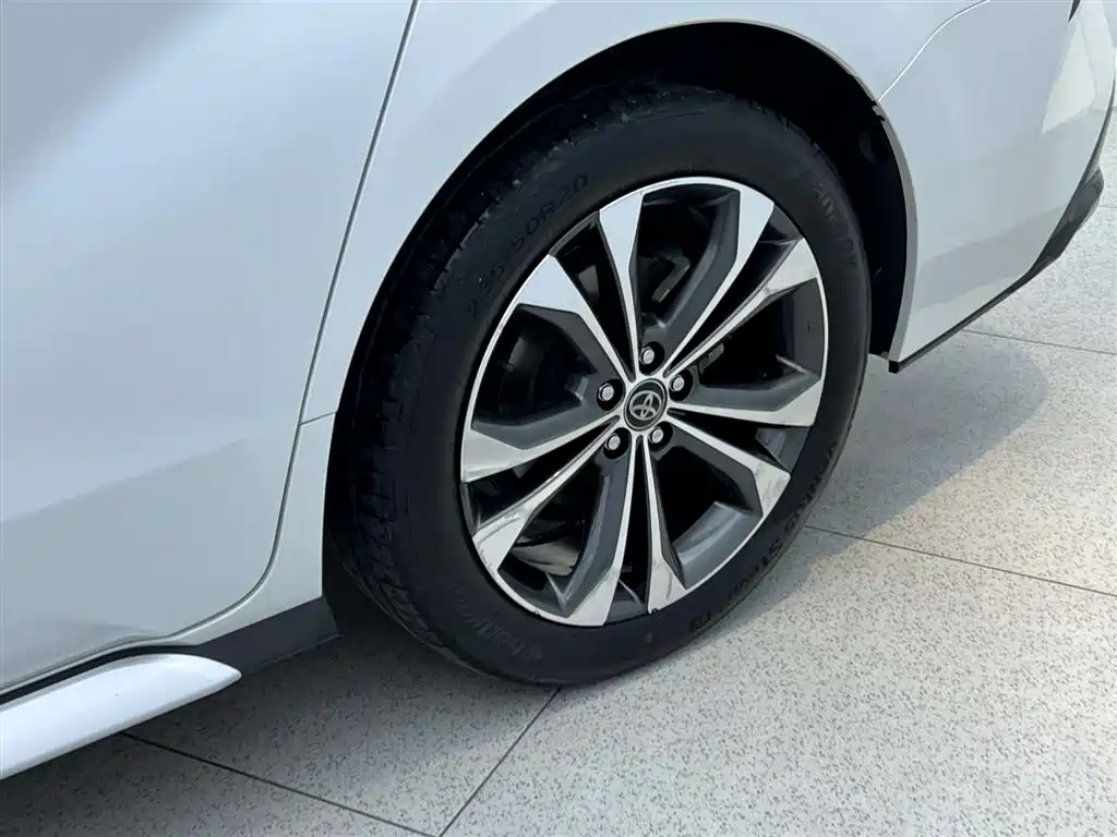 Gravita 2023 2.5L Hybrid Prestige PLUS Edition