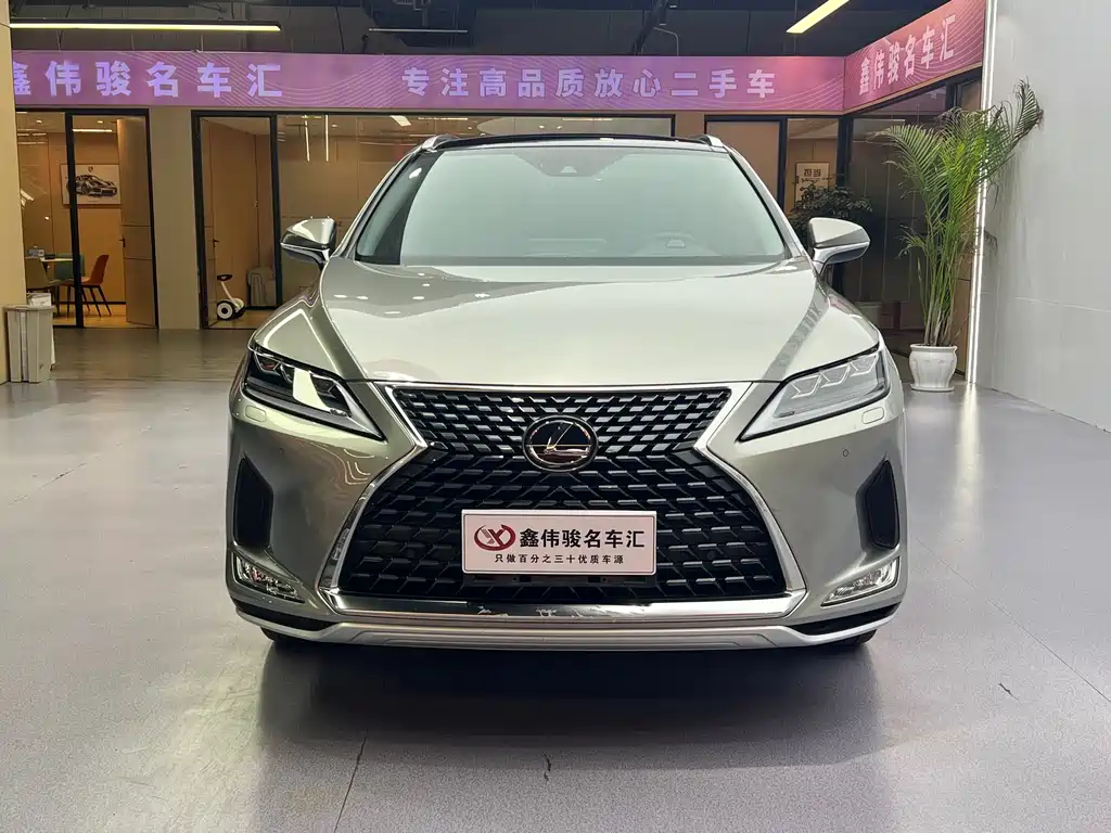 Lexus RX 2020 Facelift 300 4WD Elegant Edition