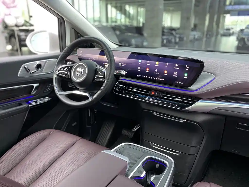 2023 Century 2.0T Six-Seater Yunshe Version