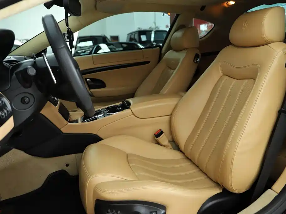 Gran Turismo 2007 4.2L Standard Edition