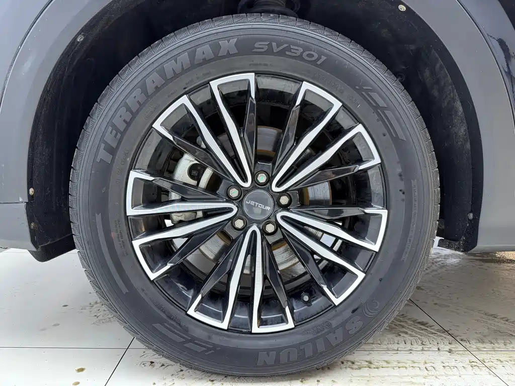 Jett X70 PLUS 2022 1.5T CVT Mountain 7-seater