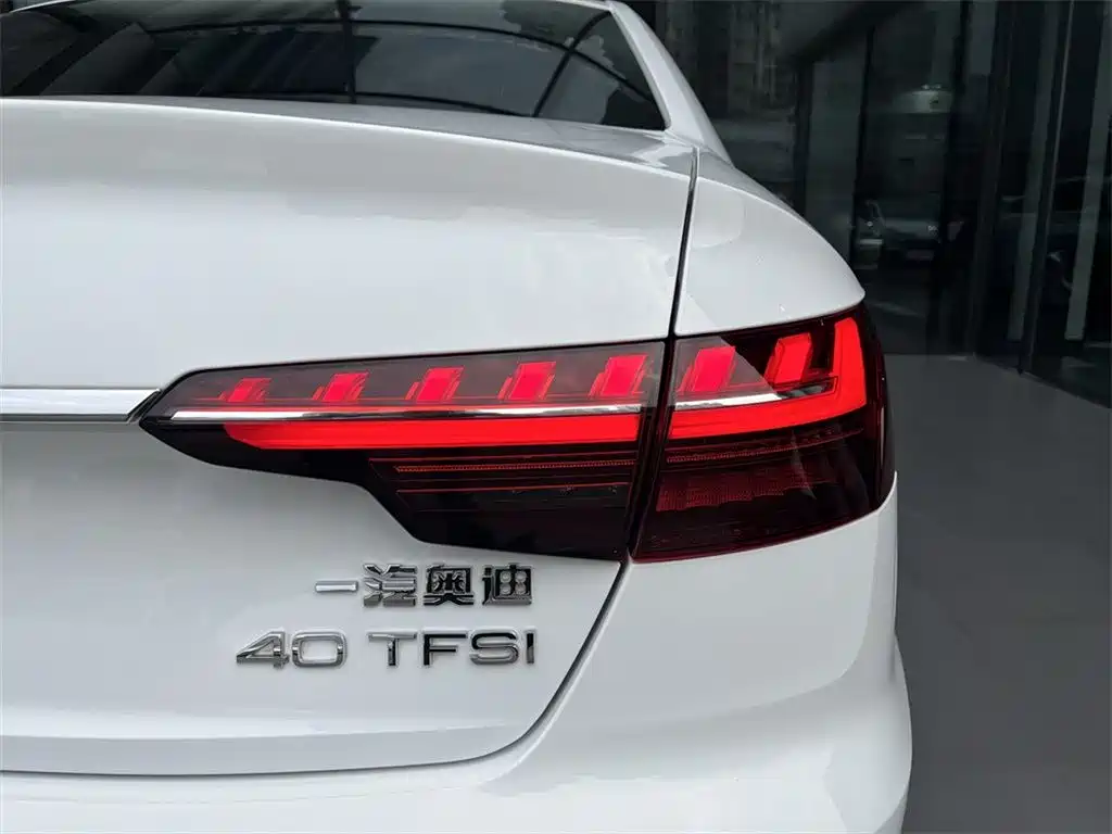Audi A4L 2020 40 TFSI Fashion Dynamic Edition