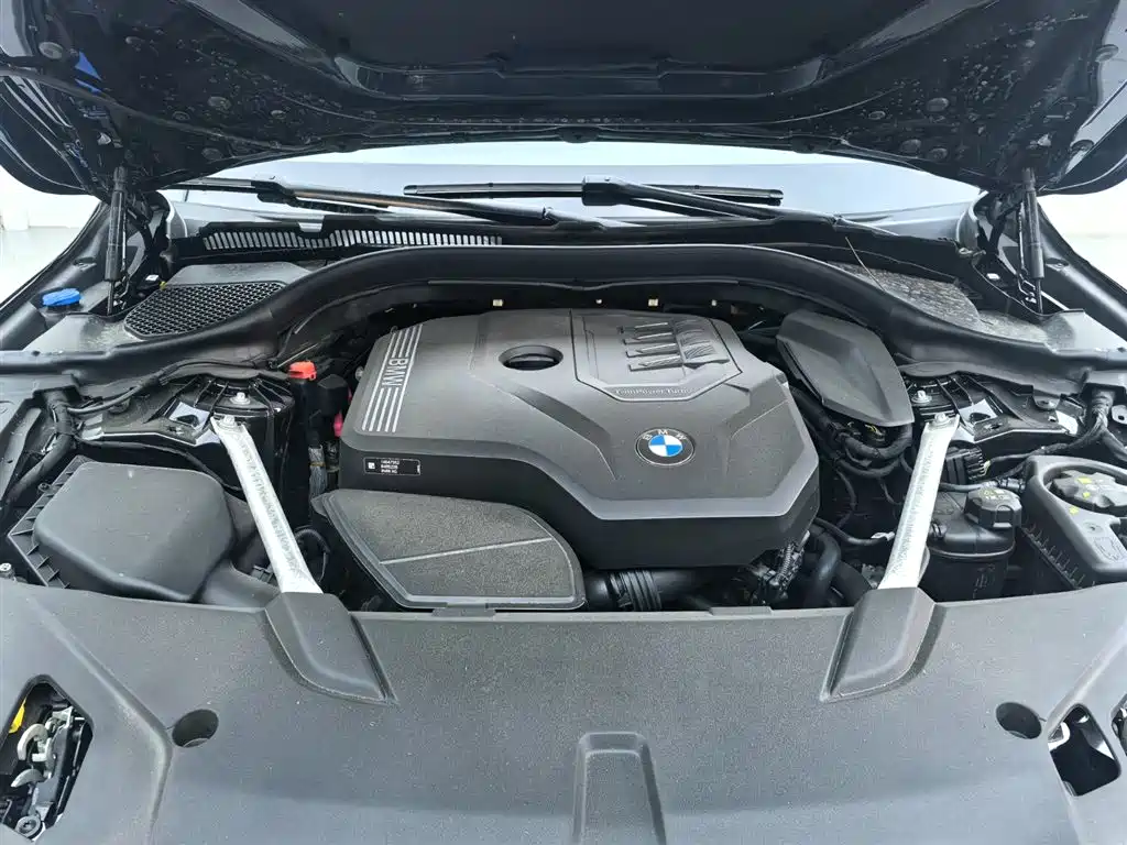 BMW 6 Series GT 2024 630i M Sport Line