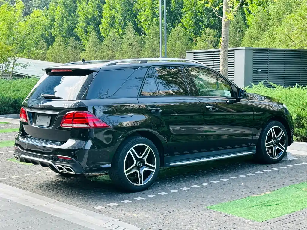 Mercedes-Benz GLE AMG 2017 Model AMG GLE 43 4MATIC