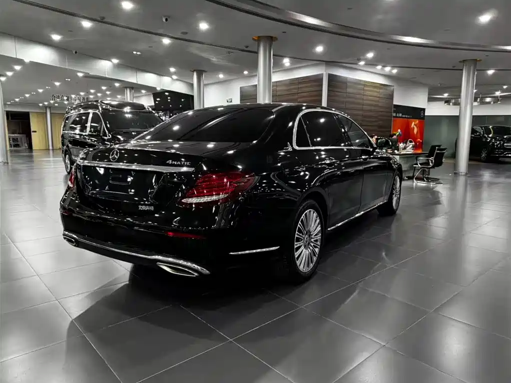 Mercedes-Benz E-Class 2020 E 300 L Fashion Edition