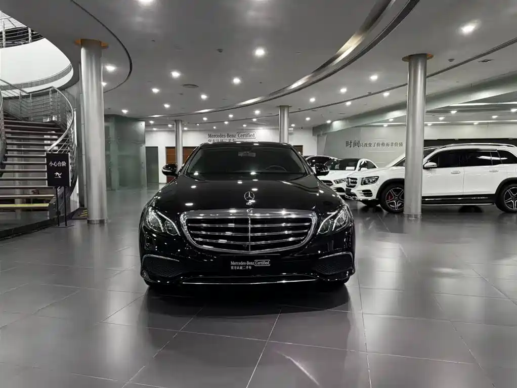 Mercedes-Benz E-Class 2020 E 300 L Fashion Edition
