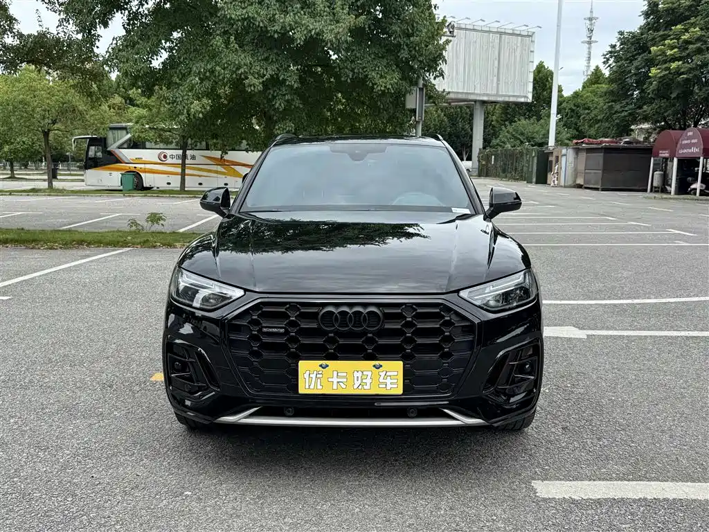 Audi Q5L 2023 40T Premium Dynamic Edition