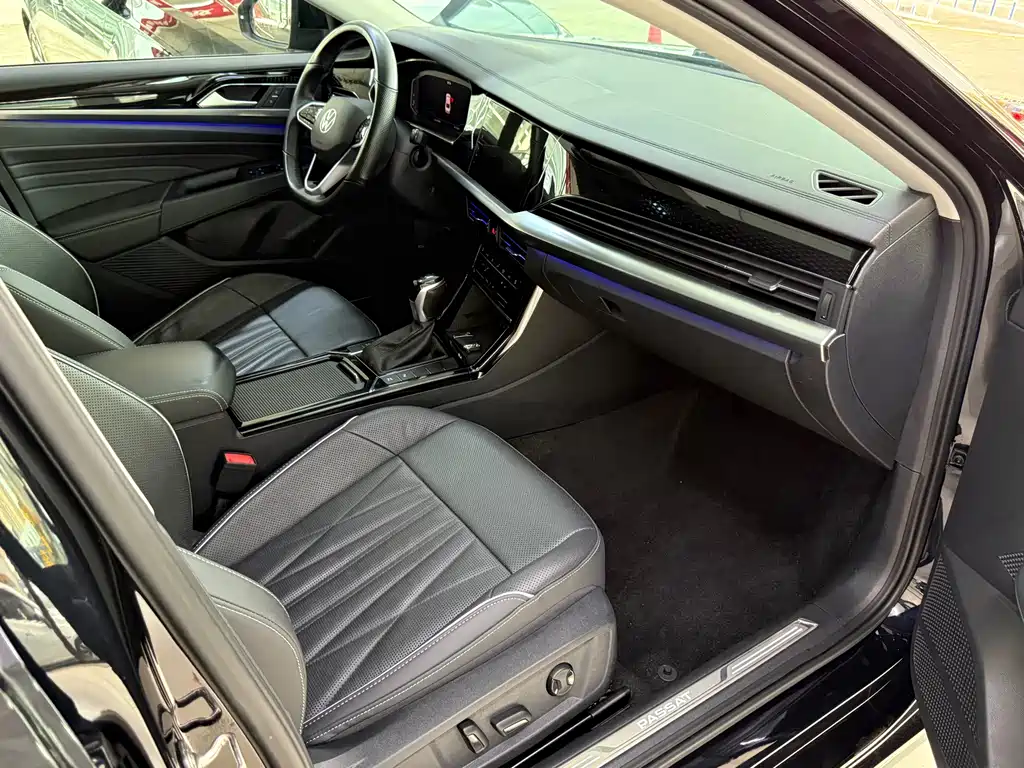 Passat 2023 330 TSI Starry Luxury Edition