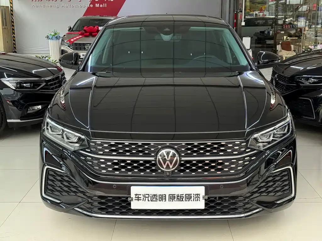 Passat 2023 330 TSI Starry Luxury Edition