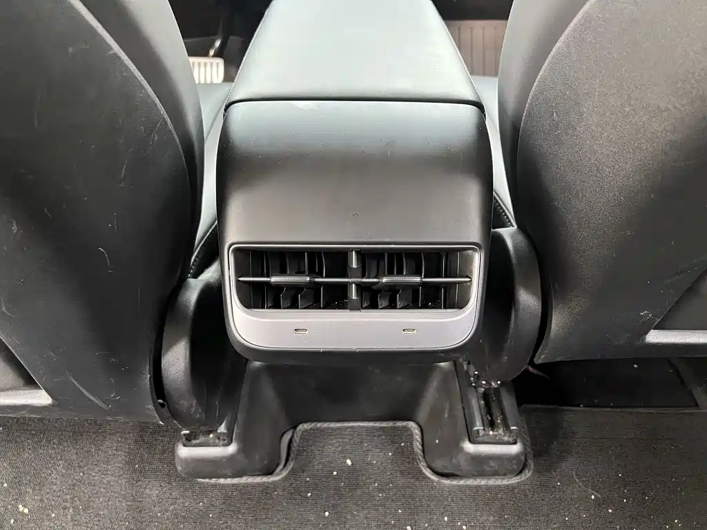 Model Y 2022 Performance All-Wheel Drive