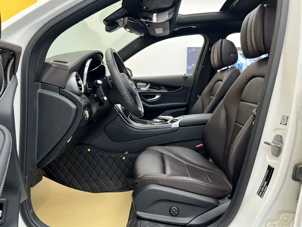 Mercedes GLC 2019 GLC 260 L 4MATIC Luxury Edition