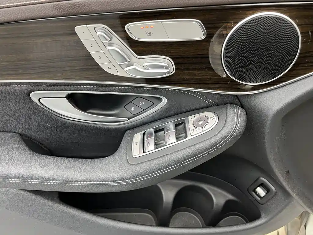 Mercedes GLC 2019 GLC 260 L 4MATIC Luxury Edition