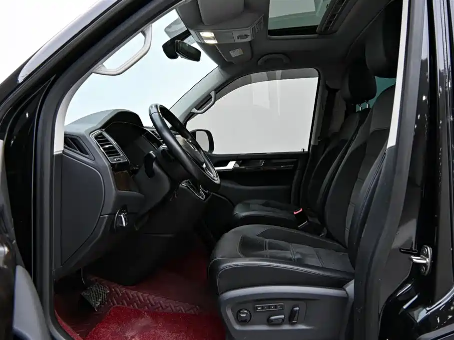Mighty 2019 2.0TSI 4x4 Premium Edition 7-seater