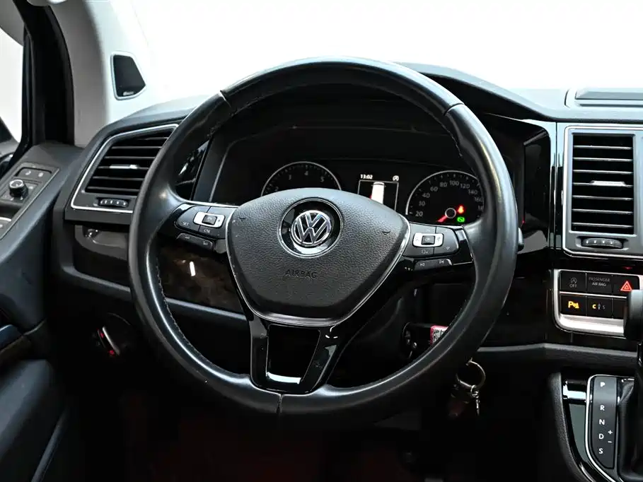 Mighty 2019 2.0TSI 4x4 Premium Edition 7-seater