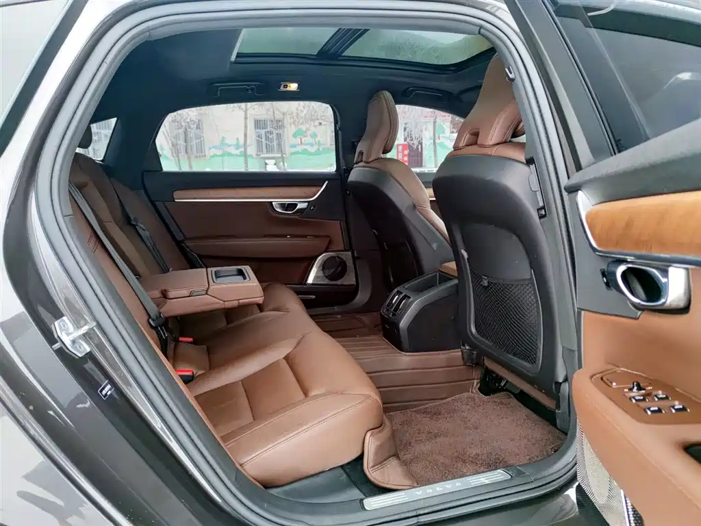 Volvo S90 2021 B5 Intelligent Comfort Luxury Edition