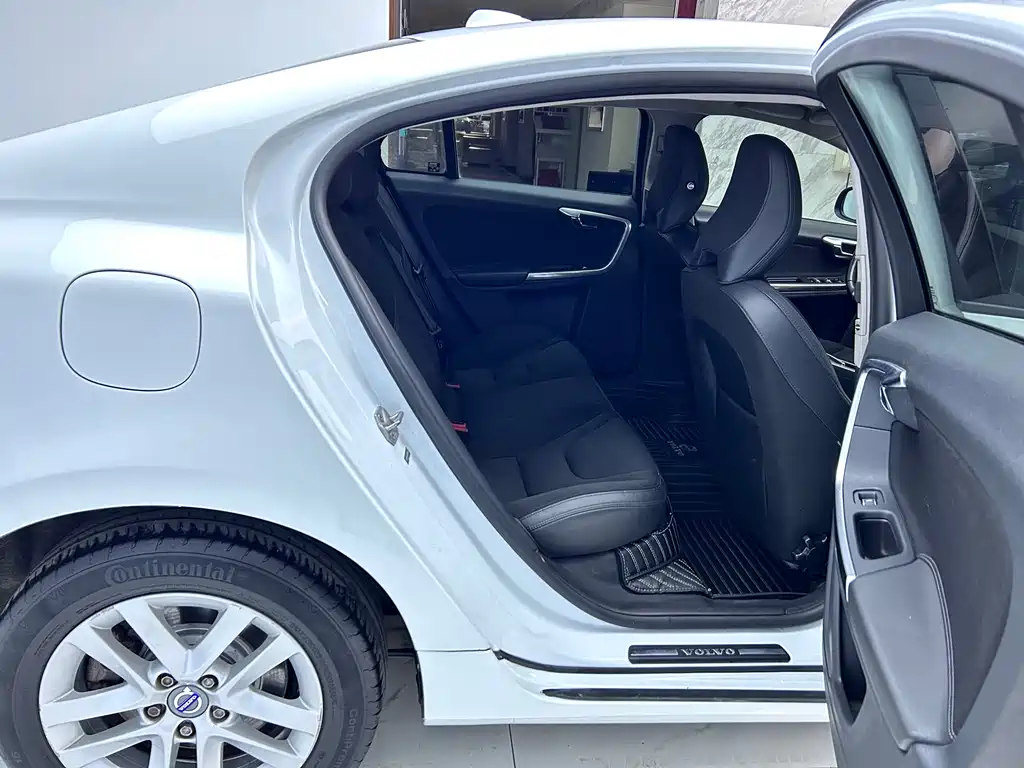 Volvo S60 2016 S60L T3 Smart Drive Edition