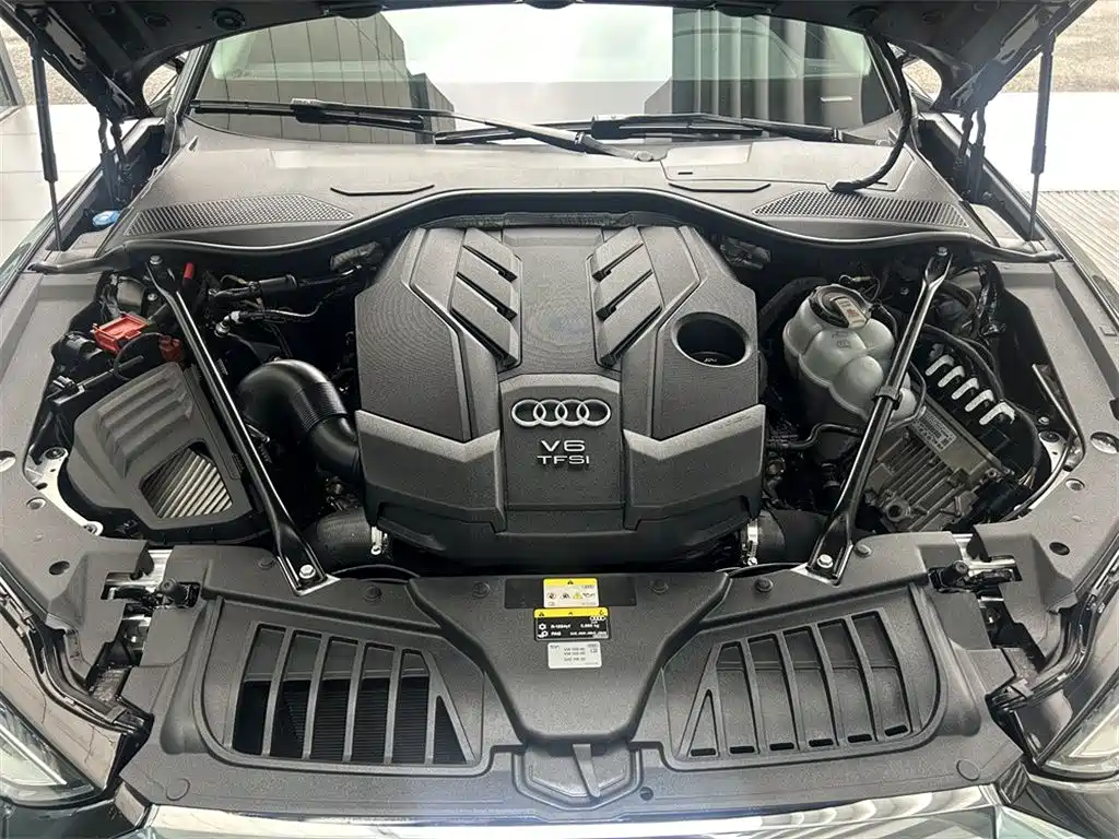 Audi A8 2023 model A8L 50 TFSI quattro Premium Selection