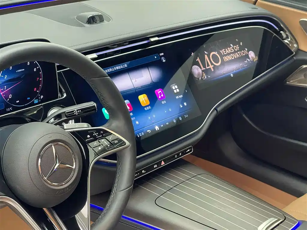 Mercedes-Benz E-Class 2024 E 300 L Fashion Edition