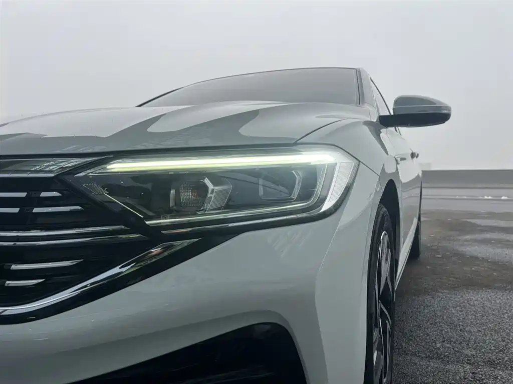 2023 Volkswagen Sagitar 300 TSI DSG Prestige Edition